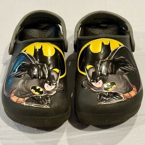 Crocs Batman Clogs Boys 11 Fun Lab Summer Slip-Ons DC Comics Water Shoes Sandals